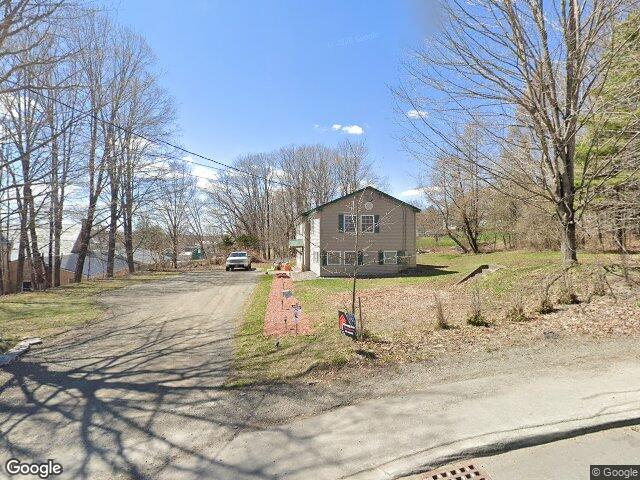 16 n main st, guilford,  ME 04443