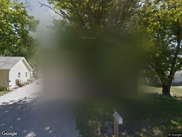 308 water st, center point,  IA 52213