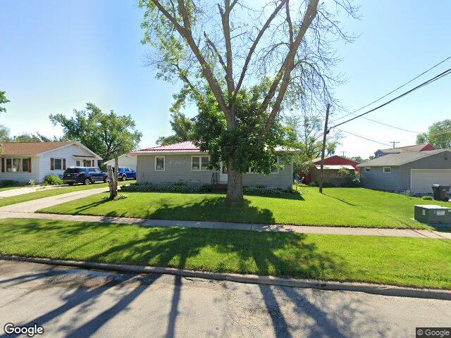 615 27th st nw, cedar rapids,  IA 52405