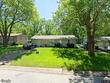 7601 e 52nd ter, kansas city,  MO 64129