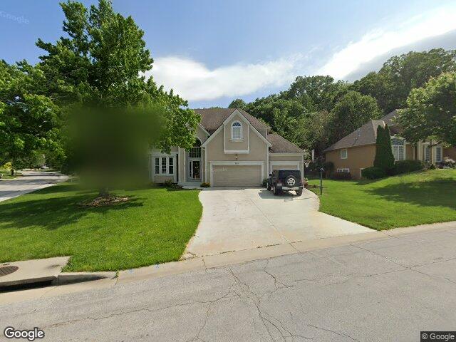 533 ne emerald dr, lees summit,  MO 64064