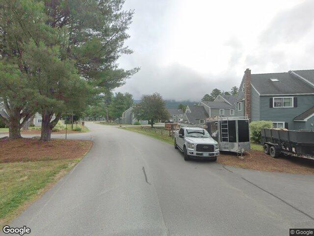 32 alpine village dr, north woodstock,  NH 03262