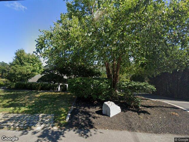 35 main st, newcastle,  ME 04553