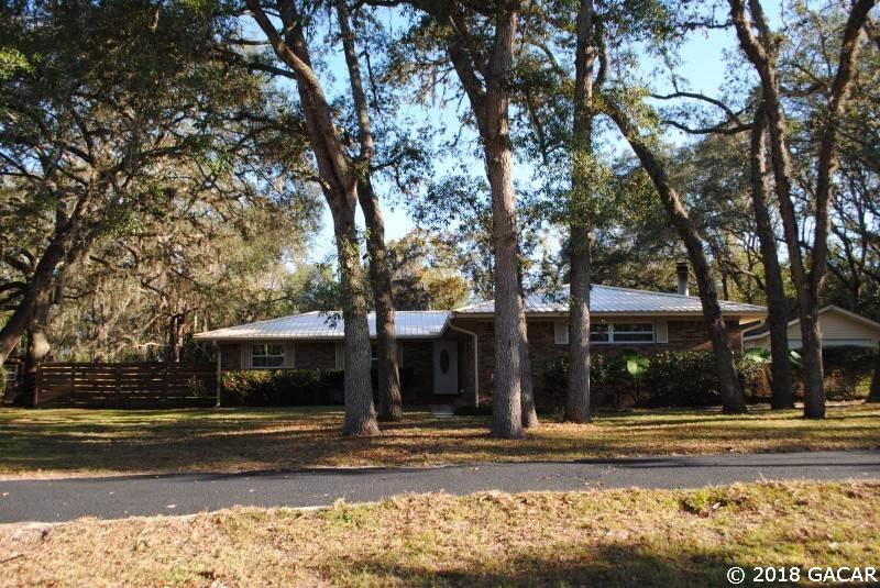 6786 womans club dr, keystone heights,  FL 32656