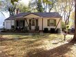 8819 sleepy hollow rd, kansas city,  MO 64114