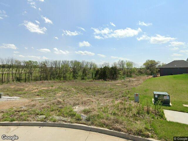 2504 misty flower court, columbia,  MO 65203