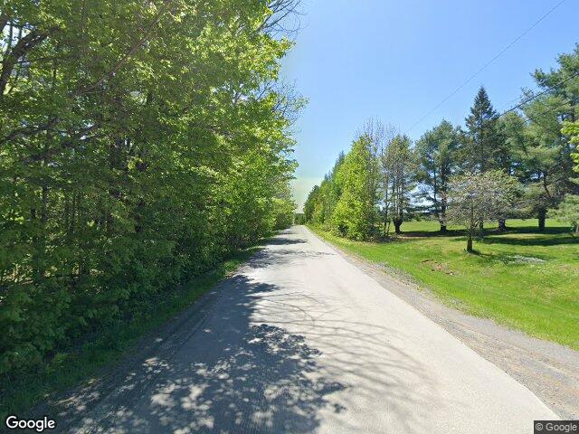 foxcroft center rd, dover foxcroft,  ME 04426