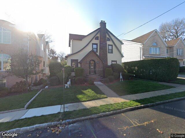 18 lincoln ave, cliffside park,  NJ 07010