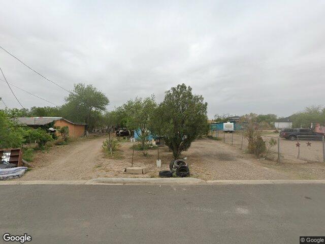 28 angie dr, eagle pass,  TX 78852