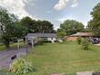 204 first st, richmond,  MO 64085