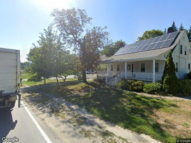 8 mills rd, newcastle,  ME 04553