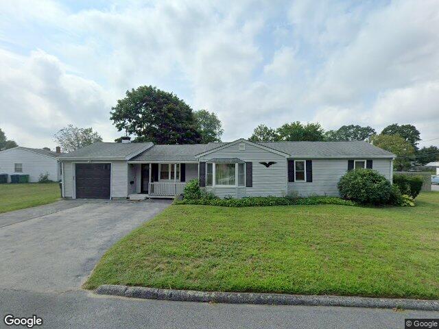 5 middlefield dr, warwick,  RI 02889