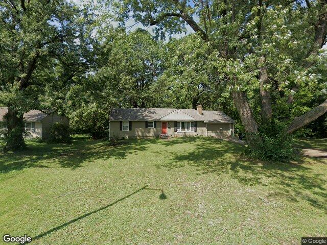 6504 e 110th ter, kansas city,  MO 64134