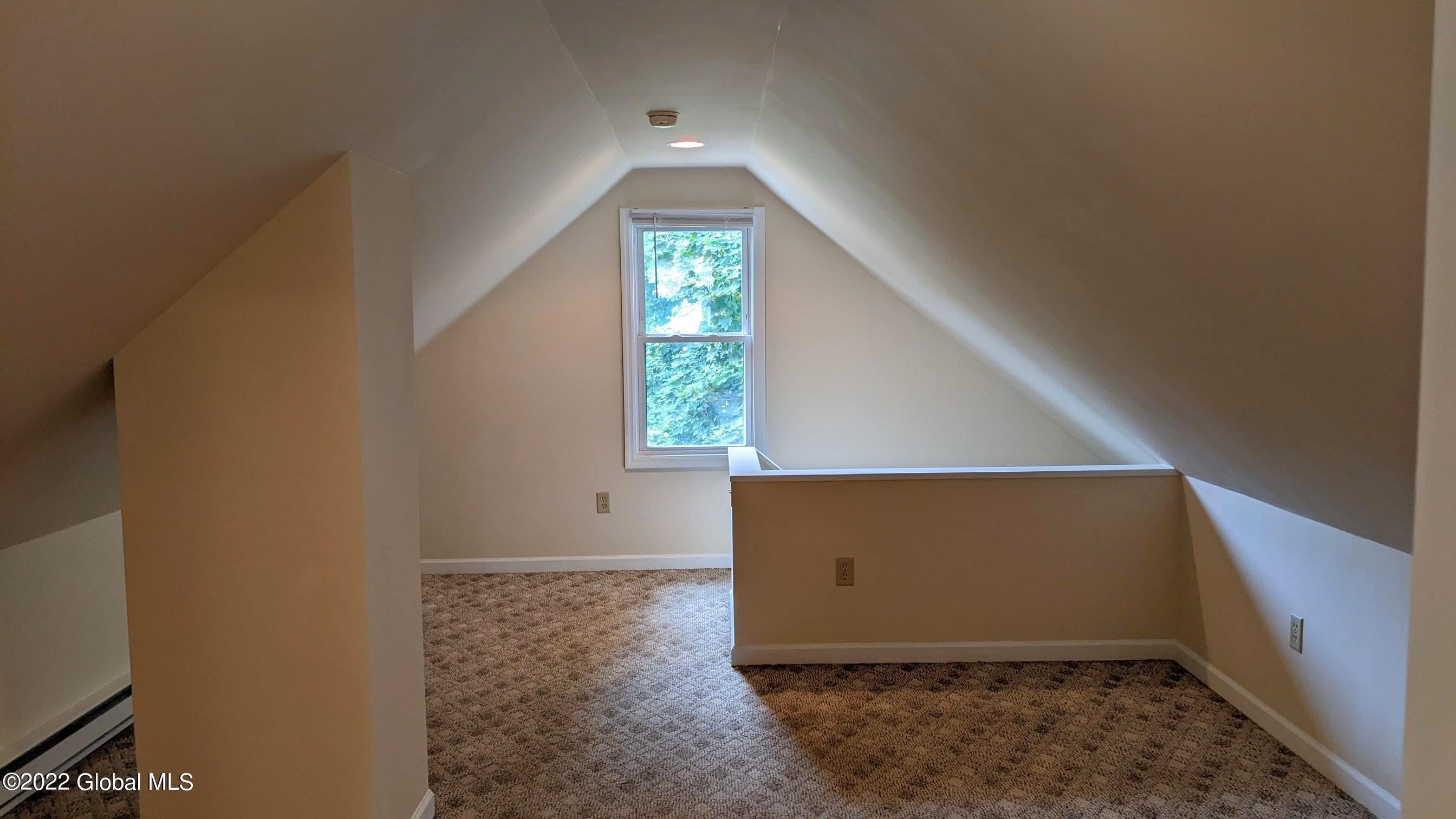 2139 van vranken ave, schenectady,  NY 12308