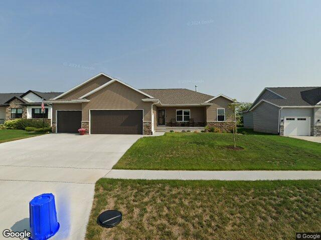1602 bridge creek ct, marion,  IA 52302