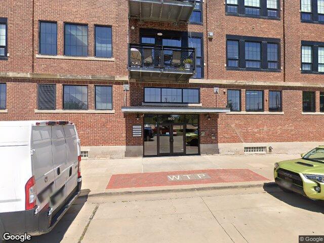 900 2nd st se #208
                                ,Unit Apt 208, cedar rapids,  IA 52401