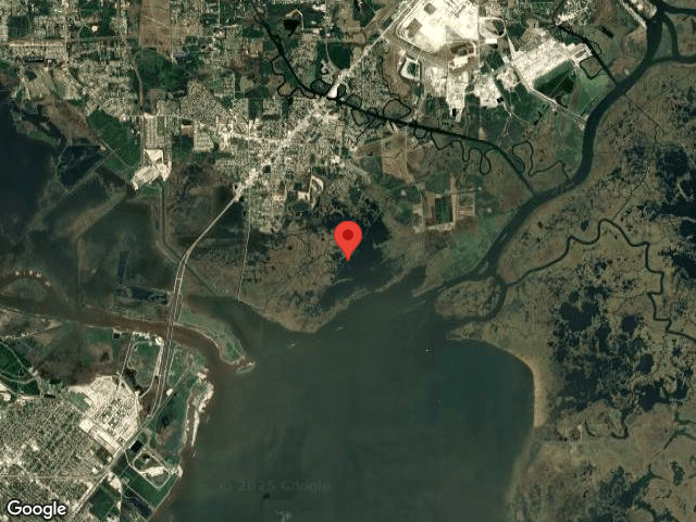 380 croom, bridge city,  TX 77611