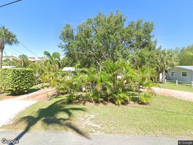 421 se edgewood dr, stuart,  FL 34996