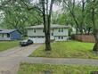 9304 oakland ave, kansas city,  MO 64138