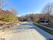 l 106 river hills dr, kansas city,  MO 64152
