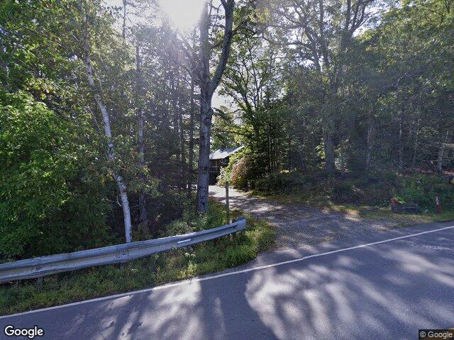 208 lakeside dr, boothbay harbor,  ME 04538