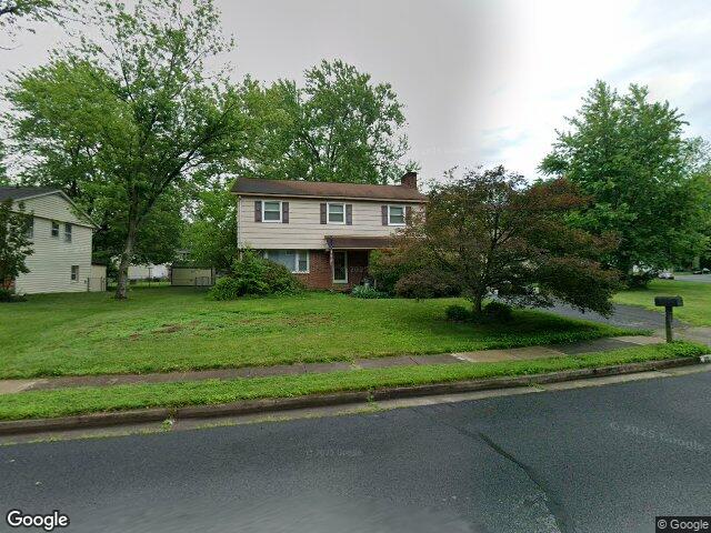 8811 cather ave, manassas,  VA 20110