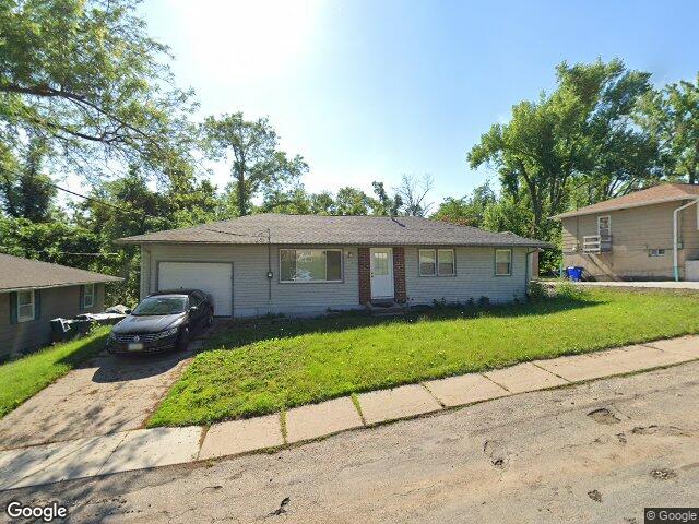 1349 highwood dr nw, cedar rapids,  IA 52405