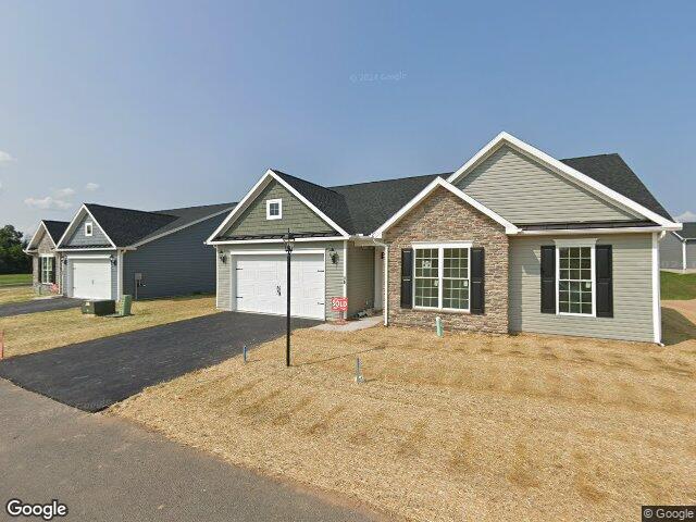 16 partridge court, gettysburg,  PA 17325