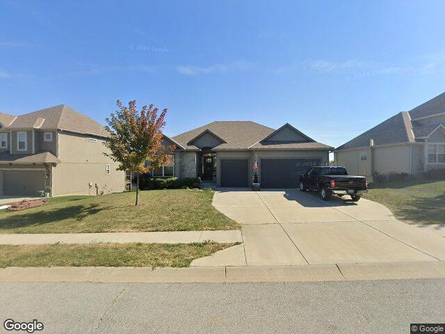 10553 n randolph ave, kansas city,  MO 64157