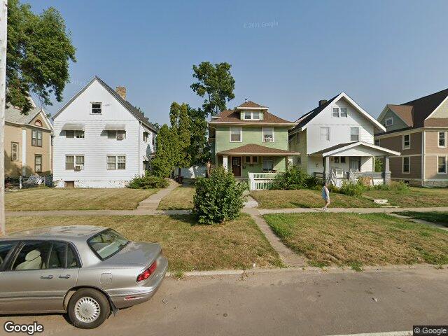 1514 3rd ave se, cedar rapids,  IA 52403
