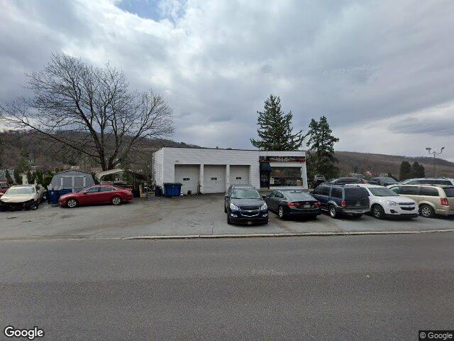 2100 howard blvd, reading,  PA 19606