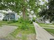 2312 b ave ne, cedar rapids,  IA 52402