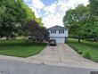 920 w 100th st, kansas city,  MO 64114
