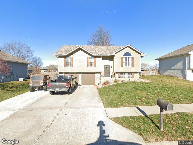 804 southbrook pkwy, kearney,  MO 64060