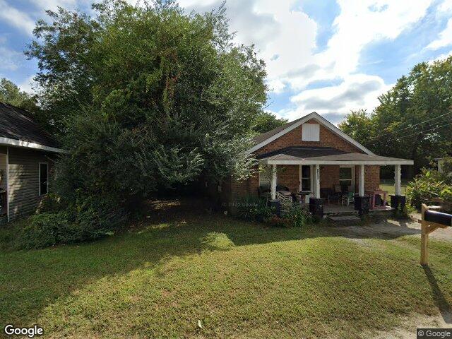 1300 railroad road, henderson,  NC 27536