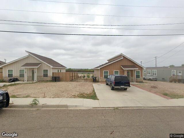 1802 calle baltica, eagle pass,  TX 78852