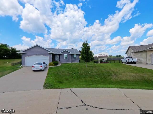 4592 creekview trl, palo,  IA 52324