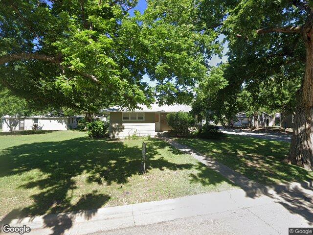 900 merrill st, salina,  KS 67401