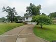 7605 e 93rd st, kansas city,  MO 64138