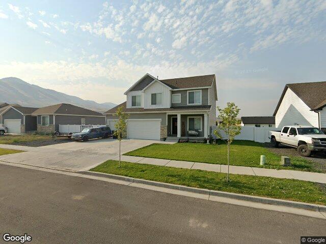1290 e 480 s, hyrum,  UT 84319