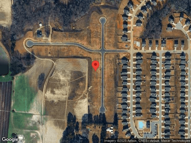 42 quilting drive, benson,  NC 27504