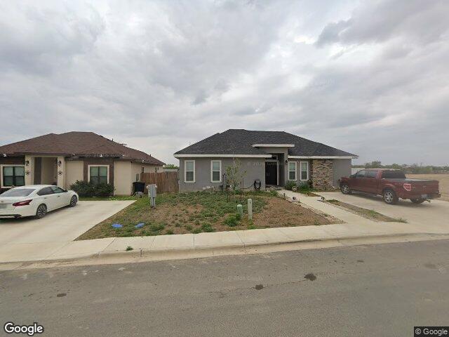 3202 mauricio libson dr, eagle pass,  TX 78852