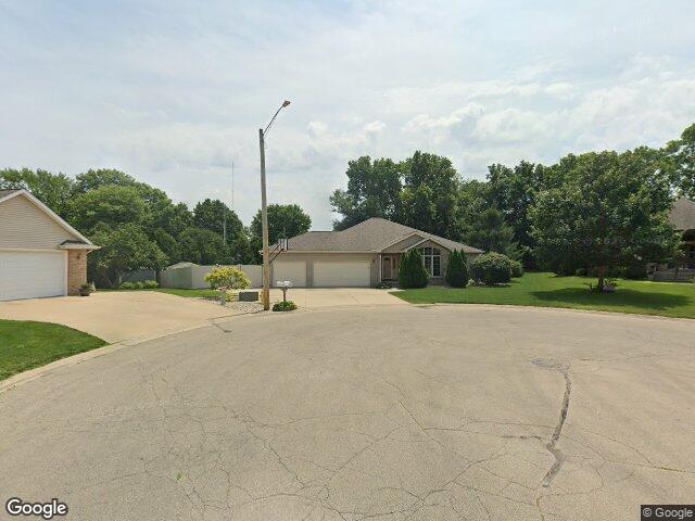 635 magnolia ln, ottawa,  IL 61350