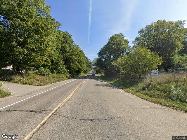 28 40th street, paw paw,  MI 49079
