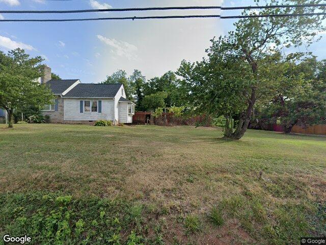 42 maple st, gettysburg,  PA 17325