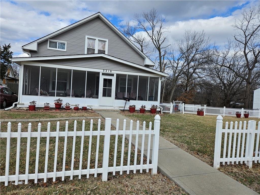 3210 farrow ave, kansas city,  KS 66104