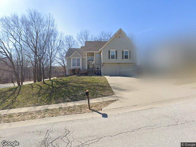 8526 n flora ave, kansas city,  MO 64155