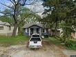 6915 jackson ave, kansas city,  MO 64132