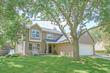 161 fox hollow dr, chanhassen,  MN 55317