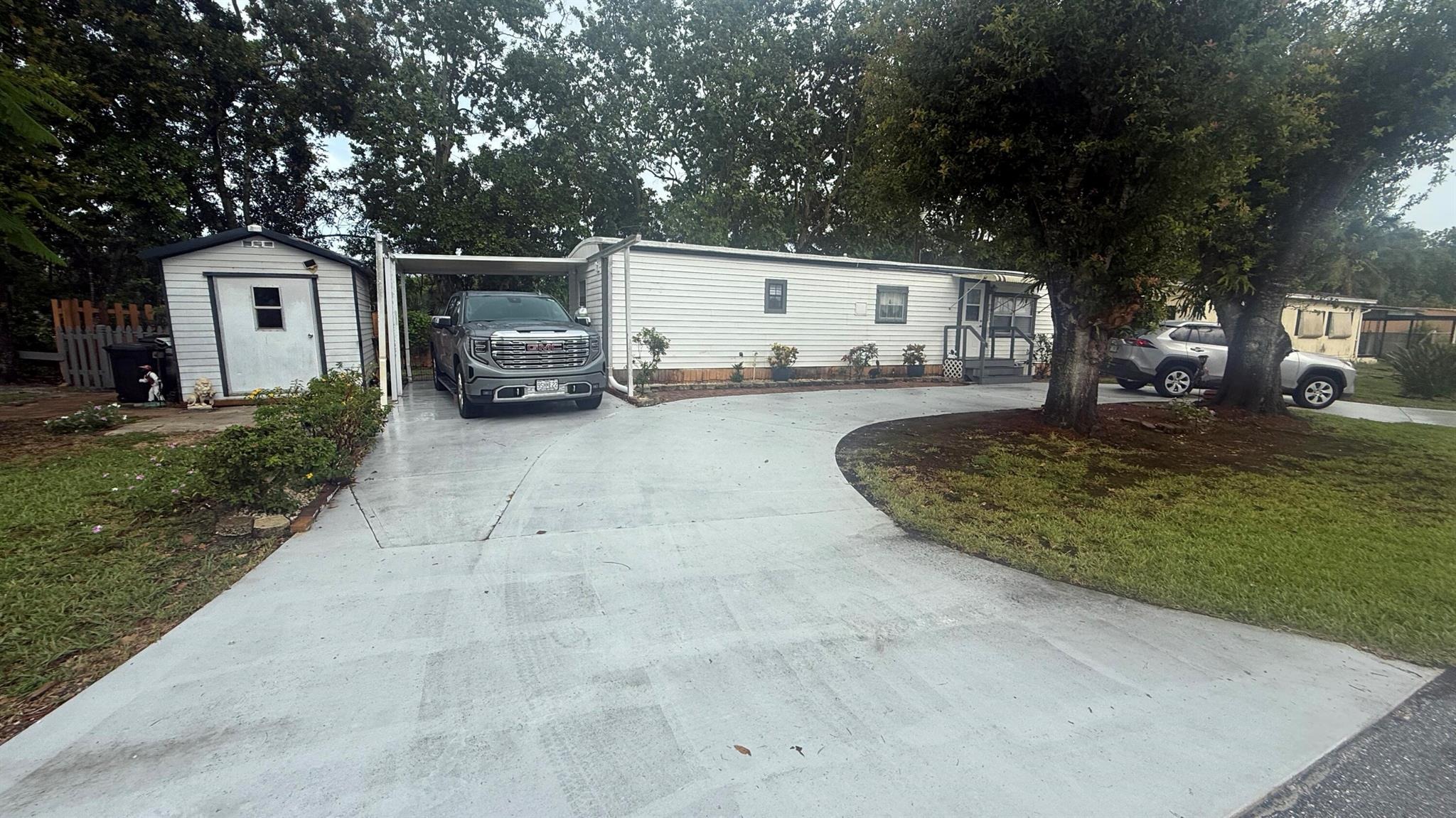 7289 se eagle ave, hobe sound,  FL 33455